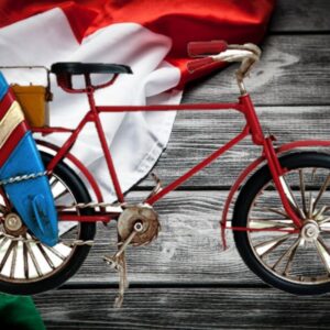 modellino di bici da passeggio con tavola vendibile anche singolarmente 23x7.5x13 resina e metallo fornitura gadget e souvenir personalizzati per negozianti