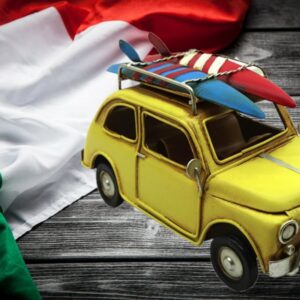 automobile tipo Fiat 500 gialla vendibile anche singolarmente misure cm 15.5x7.5x8.5 Bazaritalia Dal 2004 al servizio del cliente…fornitura gadget e souvenir personalizzati per negozianti